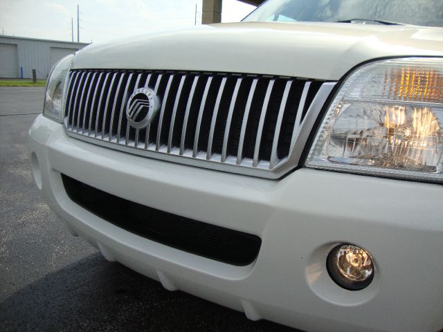 2002 Mercury Mountaineer EX - DUAL Power Doors