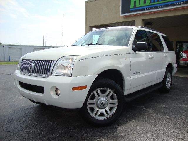2002 Mercury Mountaineer EX - DUAL Power Doors