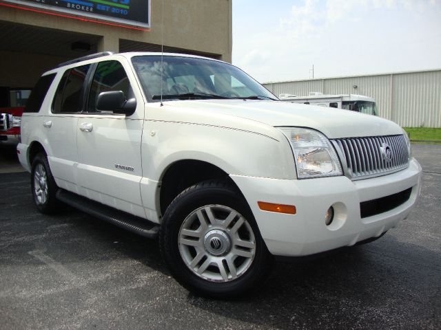 2002 Mercury Mountaineer EX - DUAL Power Doors