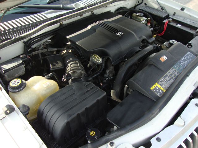 2002 Mercury Mountaineer EX - DUAL Power Doors