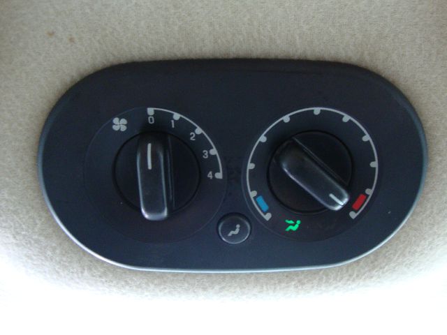 2002 Mercury Mountaineer EX - DUAL Power Doors