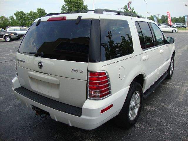 2002 Mercury Mountaineer EX - DUAL Power Doors