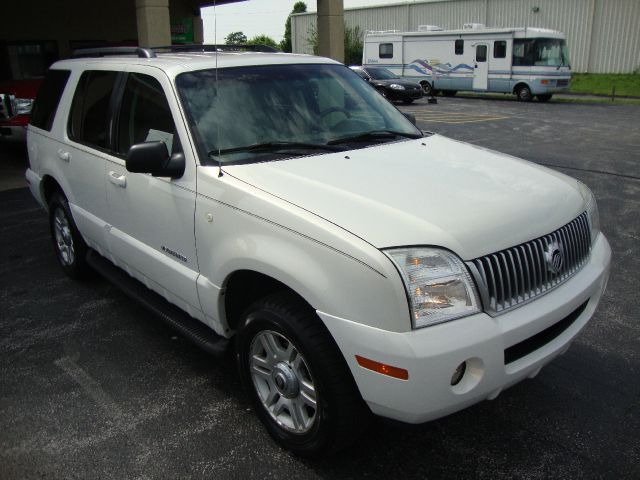 2002 Mercury Mountaineer EX - DUAL Power Doors
