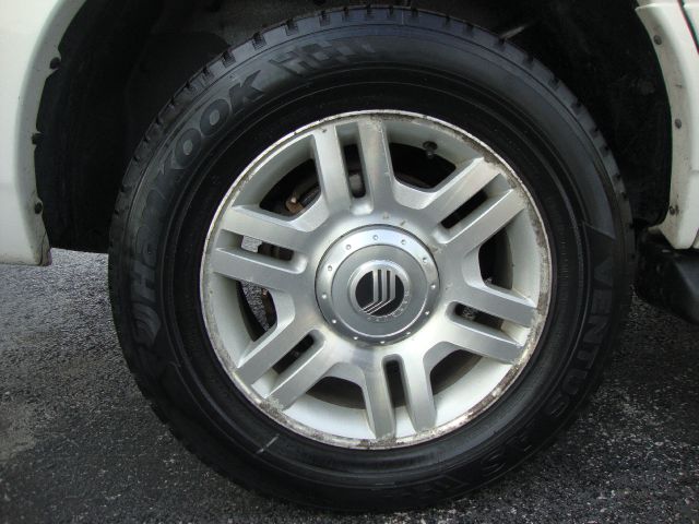 2002 Mercury Mountaineer EX - DUAL Power Doors