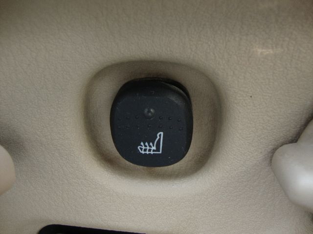 2002 Mercury Mountaineer EX - DUAL Power Doors