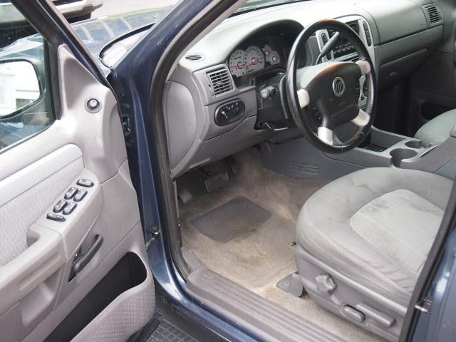 2002 Mercury Mountaineer EX - DUAL Power Doors