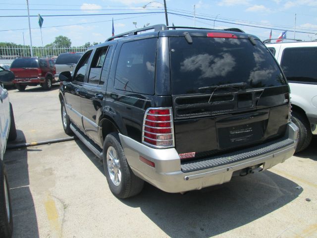 2002 Mercury Mountaineer EX - DUAL Power Doors