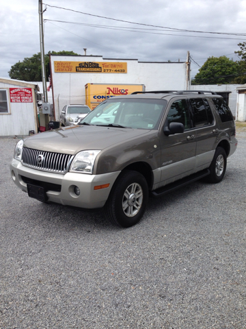 2002 Mercury Mountaineer EX - DUAL Power Doors