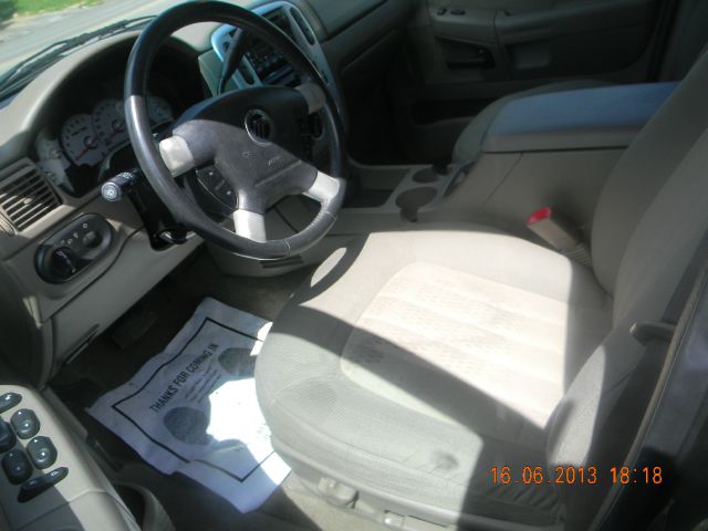 2002 Mercury Mountaineer EX - DUAL Power Doors