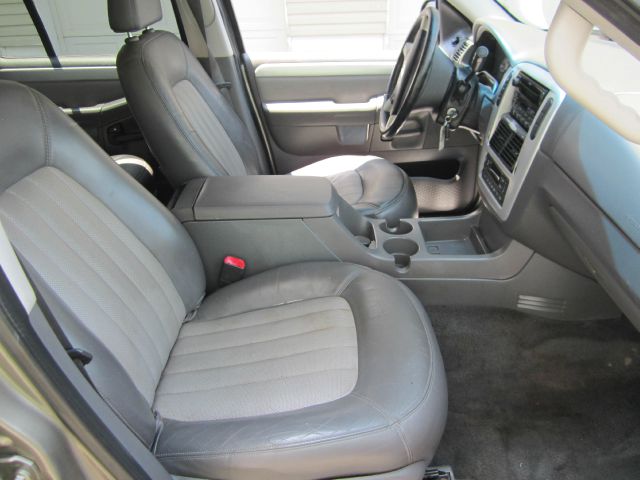 2002 Mercury Mountaineer EX - DUAL Power Doors