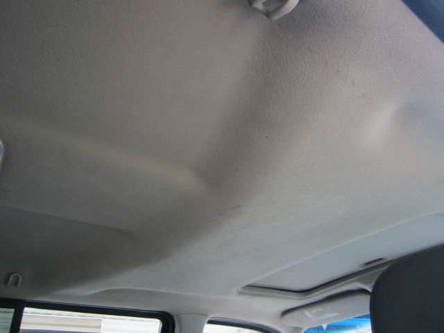 2002 Mercury Mountaineer EX - DUAL Power Doors