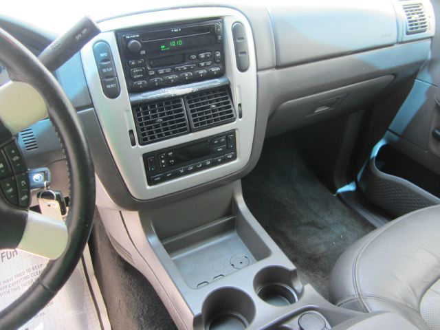 2002 Mercury Mountaineer EX - DUAL Power Doors