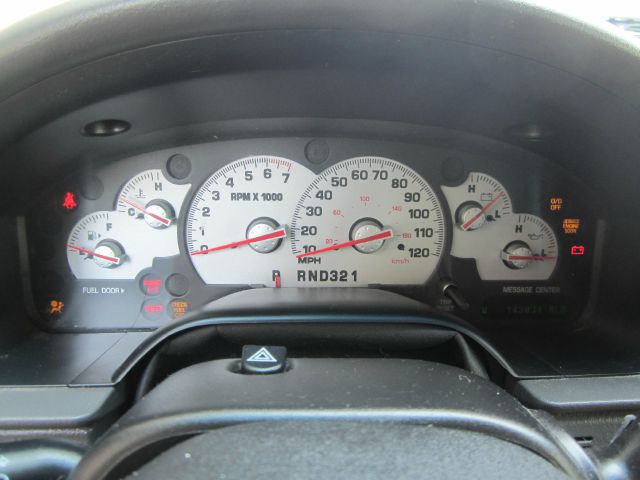 2002 Mercury Mountaineer EX - DUAL Power Doors