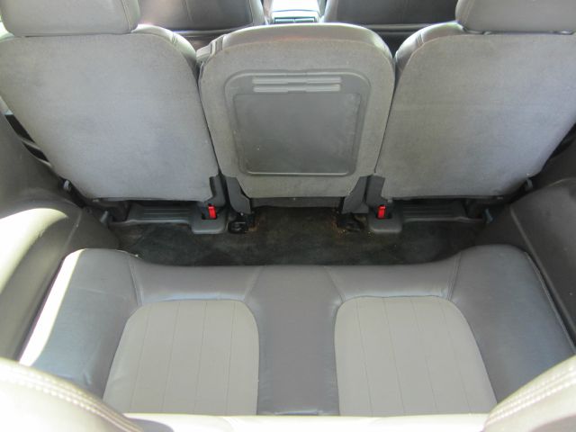 2002 Mercury Mountaineer EX - DUAL Power Doors