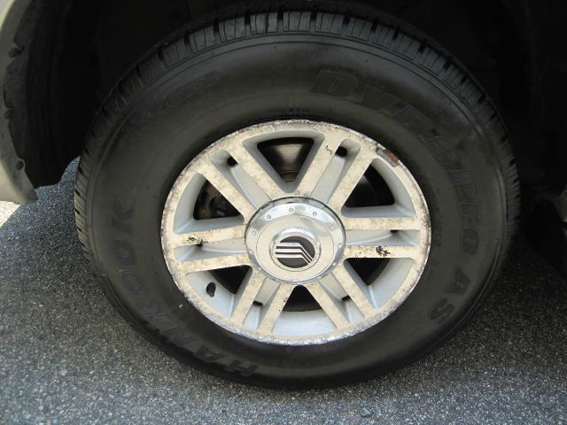 2002 Mercury Mountaineer EX - DUAL Power Doors