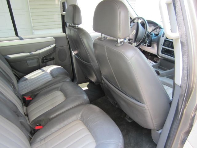 2002 Mercury Mountaineer EX - DUAL Power Doors