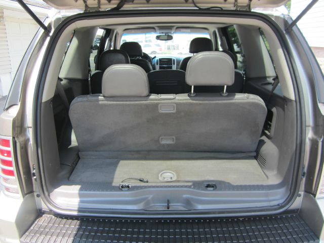2002 Mercury Mountaineer EX - DUAL Power Doors