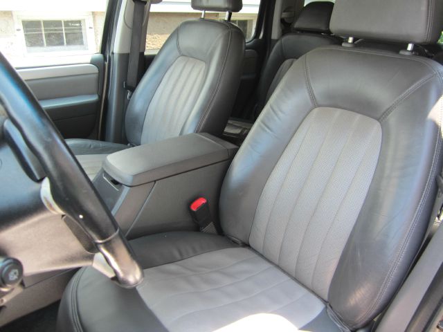 2002 Mercury Mountaineer EX - DUAL Power Doors