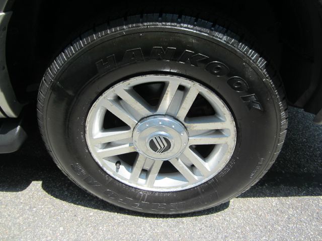 2002 Mercury Mountaineer EX - DUAL Power Doors