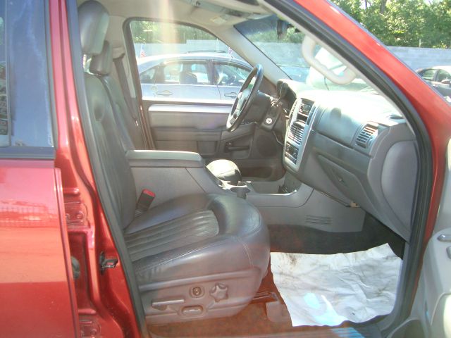 2002 Mercury Mountaineer EX - DUAL Power Doors