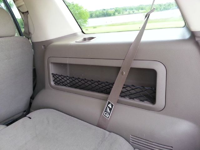 2002 Mercury Mountaineer EX - DUAL Power Doors