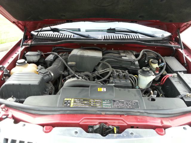 2002 Mercury Mountaineer EX - DUAL Power Doors