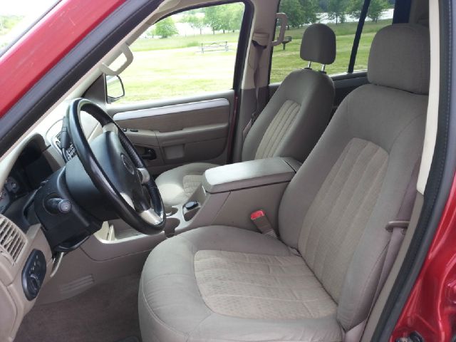 2002 Mercury Mountaineer EX - DUAL Power Doors