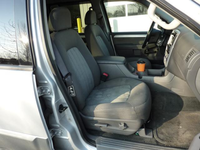 2002 Mercury Mountaineer Unknown