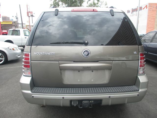 2002 Mercury Mountaineer 4wd