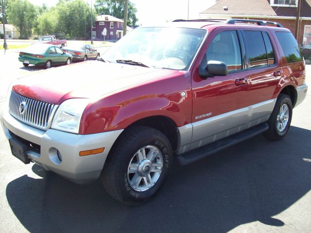 2002 Mercury Mountaineer EX - DUAL Power Doors