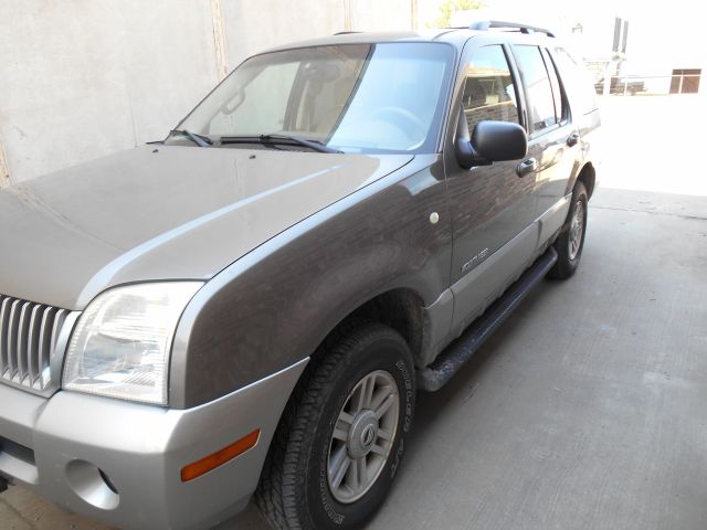 2002 Mercury Mountaineer EX - DUAL Power Doors