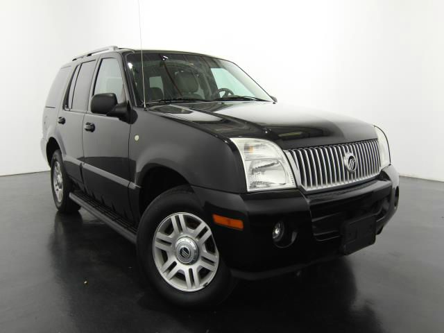 2003 Mercury Mountaineer Touring Signature Sedan 4D