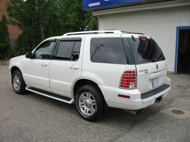 2003 Mercury Mountaineer 2500 HD 4X4