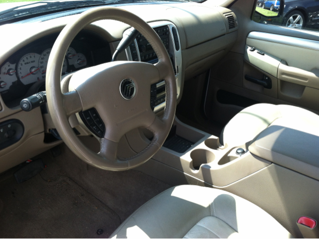 2003 Mercury Mountaineer Crome