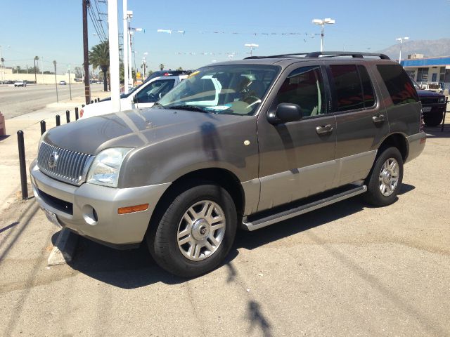 2003 Mercury Mountaineer Slequad Cab