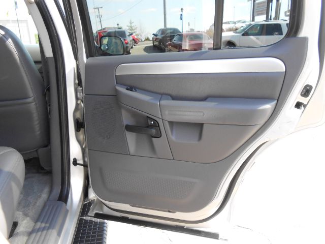 2003 Mercury Mountaineer Crome