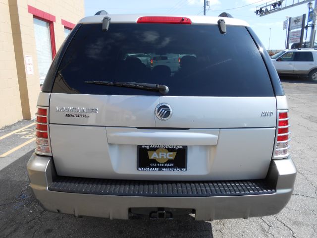 2003 Mercury Mountaineer Crome