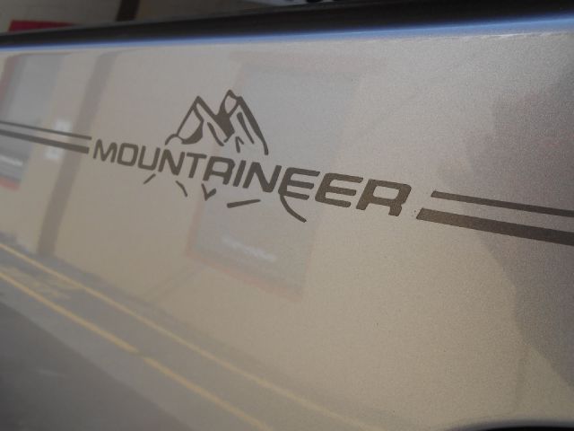 2003 Mercury Mountaineer Crome