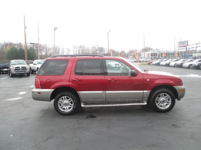 2003 Mercury Mountaineer AWD W/1sasunroof