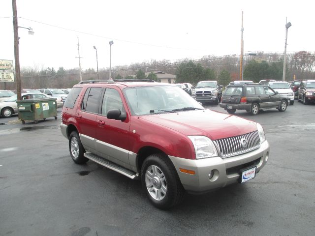 2003 Mercury Mountaineer AWD W/1sasunroof