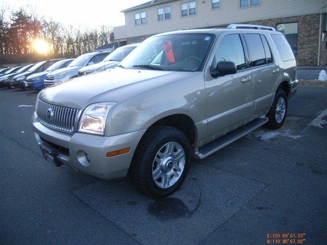 2004 Mercury Mountaineer GLS PZEV