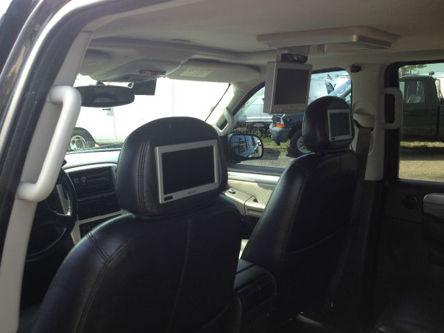 2004 Mercury Mountaineer S-line 2.0 Quattro