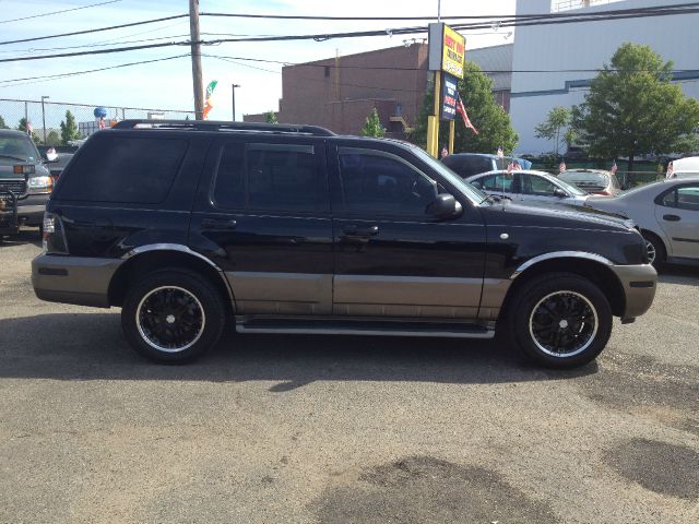 2004 Mercury Mountaineer S-line 2.0 Quattro