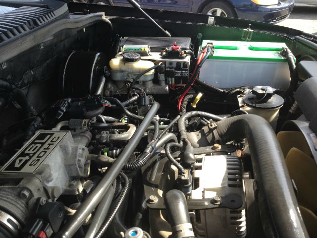 2004 Mercury Mountaineer S-line 2.0 Quattro