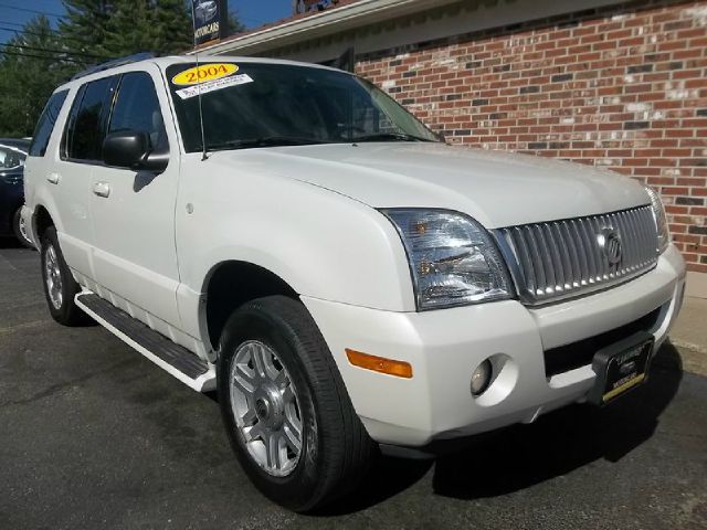2004 Mercury Mountaineer 2500 HD 4X4