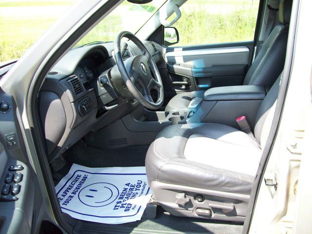 2004 Mercury Mountaineer HB Gas/electric Hybrid