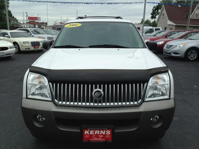 2004 Mercury Mountaineer Sportw/sunroof, ONE Owner