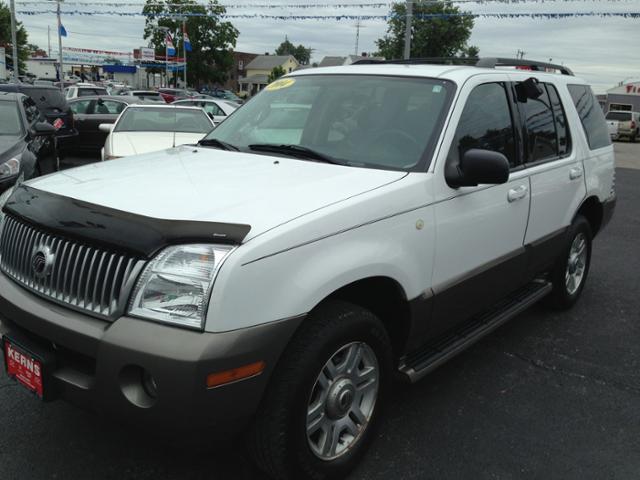 2004 Mercury Mountaineer Sportw/sunroof, ONE Owner