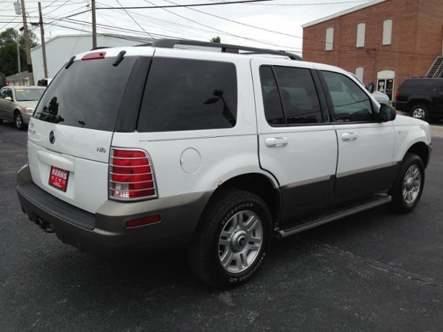 2004 Mercury Mountaineer Sportw/sunroof, ONE Owner