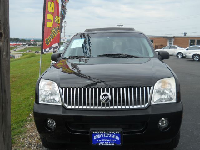 2004 Mercury Mountaineer LT Ext. Cab 4WD DRW